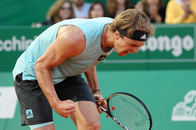 2022-04-15T185236Z_1_LYNXNPEI3E0HP_RTROPTP_4_TENNIS-MONTECARLO (1)