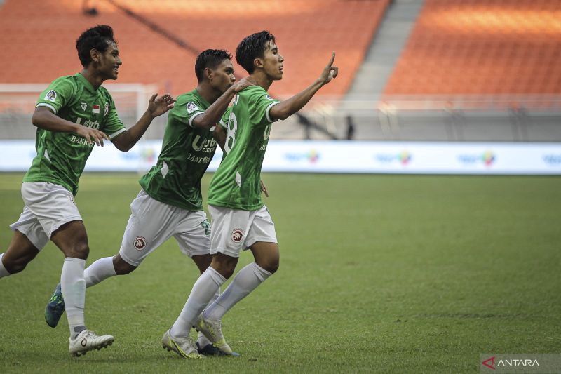 antarafoto-indonesia-all-stars-u-20-menang-lawan-bali-united-u-18-15042022-dr-06