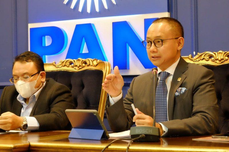 Eddy Soeparno PAN