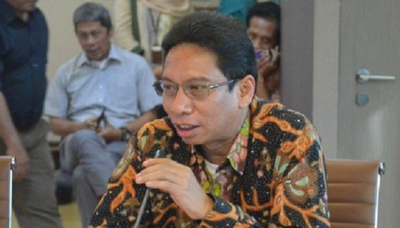 Indrasari_Wisnu_Wardana_2