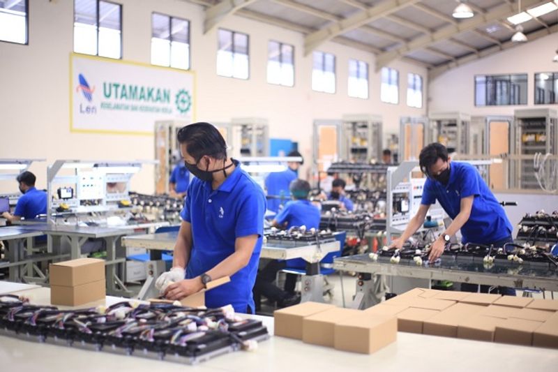 PT Len industri pertahanan