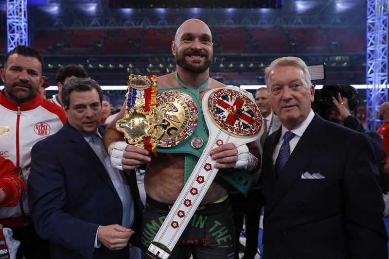 2022-04-23T221157Z_773022387_UP1EI4N1PNTU0_RTRMADP_3_BOXING-HEAVYWEIGHT-FURY-WHY