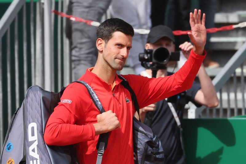 2022-04-21T030952Z_1_LYNXNPEI3K034_RTROPTP_4_TENNIS-MONTECARLO