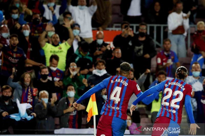 2021-09-20T205547Z_311078128_UP1EH9K1M4X46_RTRMADP_3_SOCCER-SPAIN-FCB-GCF-REPORT