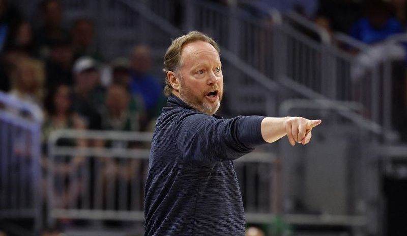 milwaukee-bucks-mike-budenholzer
