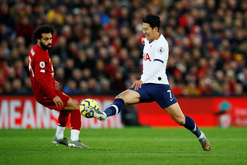 2019-10-27T165514Z_1290223578_RC14AAF4C5A0_RTRMADP_3_SOCCER-ENGLAND-LIV-TOT-REPO
