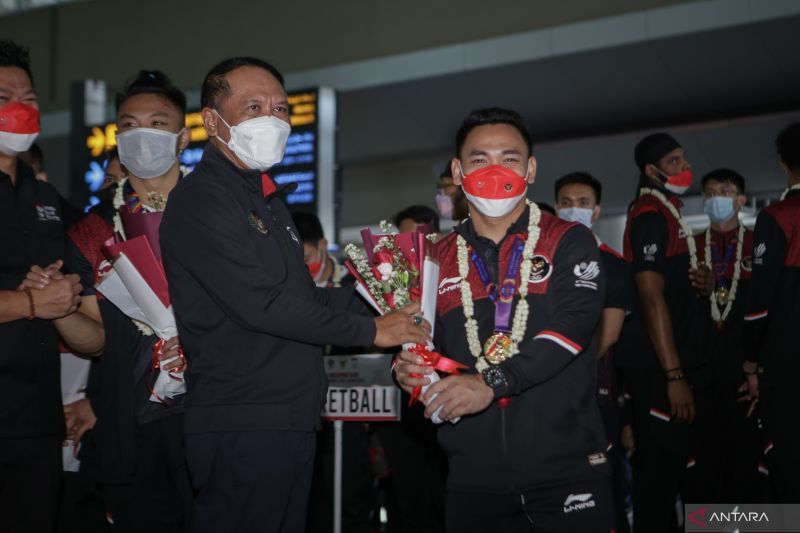 antarafoto-kedatangan-atlet-sea-games-2021-24052022-fzn-9_2