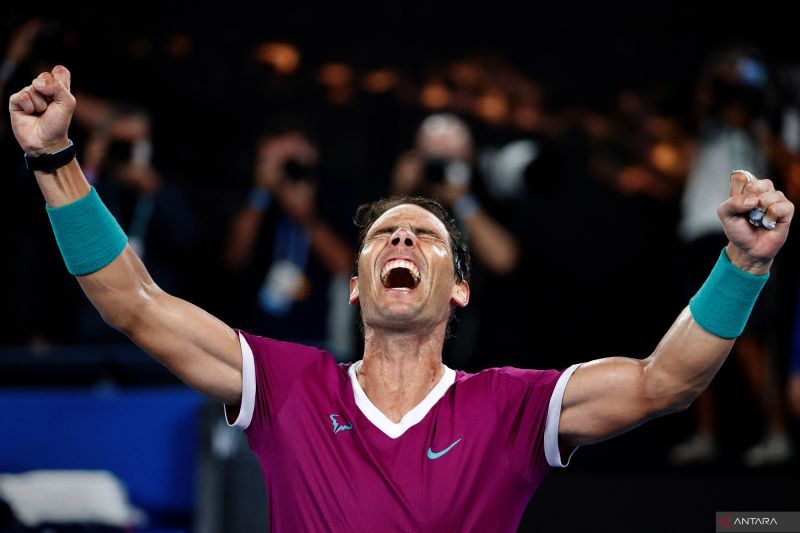 2022-01-30T142132Z_1369055792_UP1EI1U13MYKV_RTRMADP_3_TENNIS-AUSOPEN
