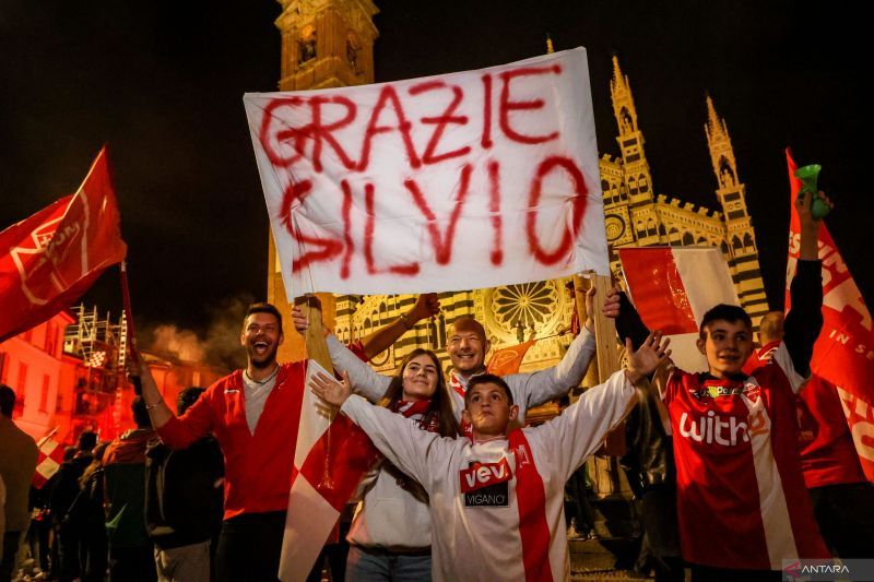 2022-05-30T000000Z_1226662907_MT1NURPHO000A3YI7J_RTRMADP_3_SOCCER-MONZA