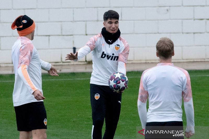 20200219-carlos-soler-valencia-atalanta (1)