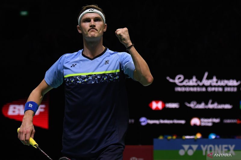 antarafoto-viktor-axelsen-melaju-final-180622-sgd-4