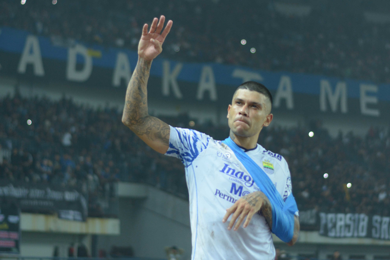 ciro_alves_persebaya_17062022_barly