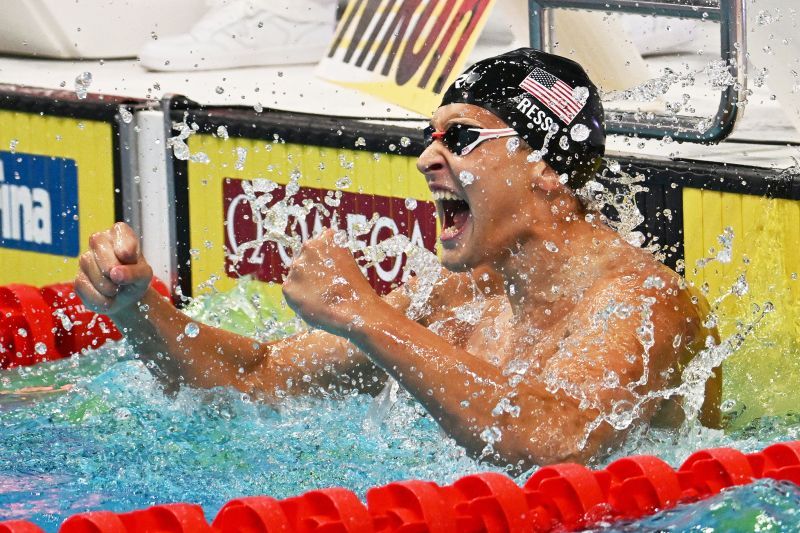 2022-06-25T161110Z_1319808601_UP1EI6P18YKP9_RTRMADP_3_SWIMMING-WORLD