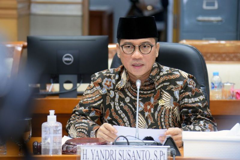 Yandri PAN
