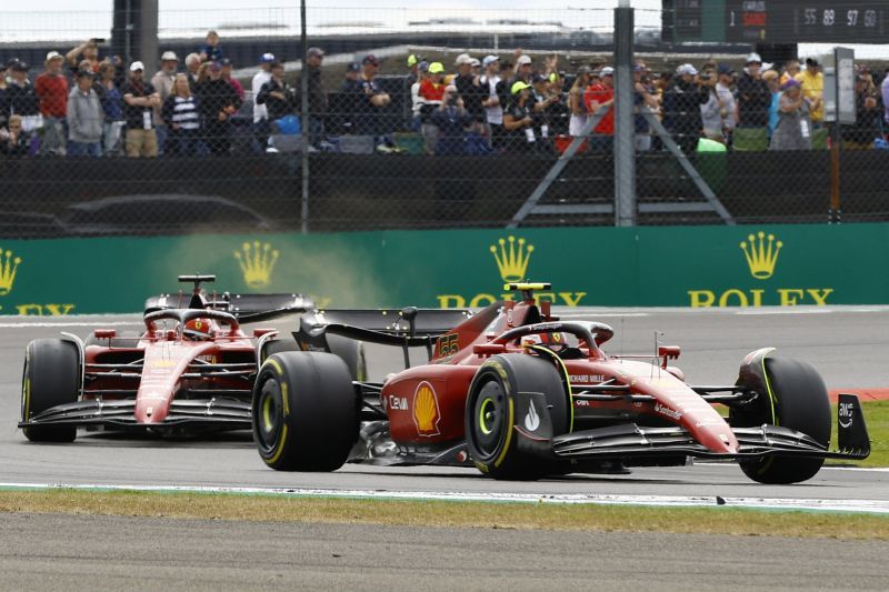 2022-07-03T154320Z_38789233_UP1EI7317O616_RTRMADP_3_MOTOR-F1-BRITAIN
