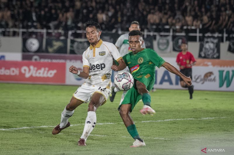 antarafoto-pss-menang-atas-dewa-united-fc-270622-yud-5_1