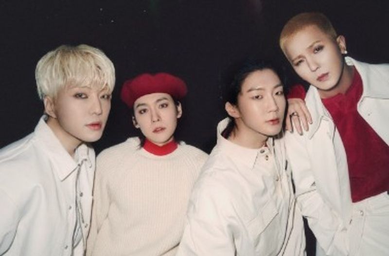 Jinwoo WINNER Divonis Positif COVID-19
