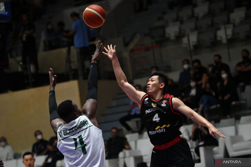 antarafoto-fiba-piala-asia-indonesia-lawan-arab-saudi-120722-app-6_2