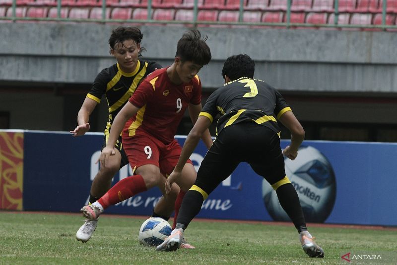 antarafoto-piala-aff-u-19-vietnam-lawan-malaysia-130722-fm-1