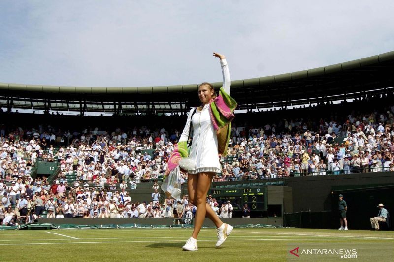 2020-02-26T133254Z_2051358445_RC2D8F9RK4UX_RTRMADP_3_TENNIS-SHARAPOVA