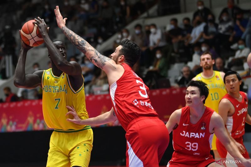 antarafoto-australia-kalahkan-jepang-di-perempat-final-fiba-asia-cup-210722-app-