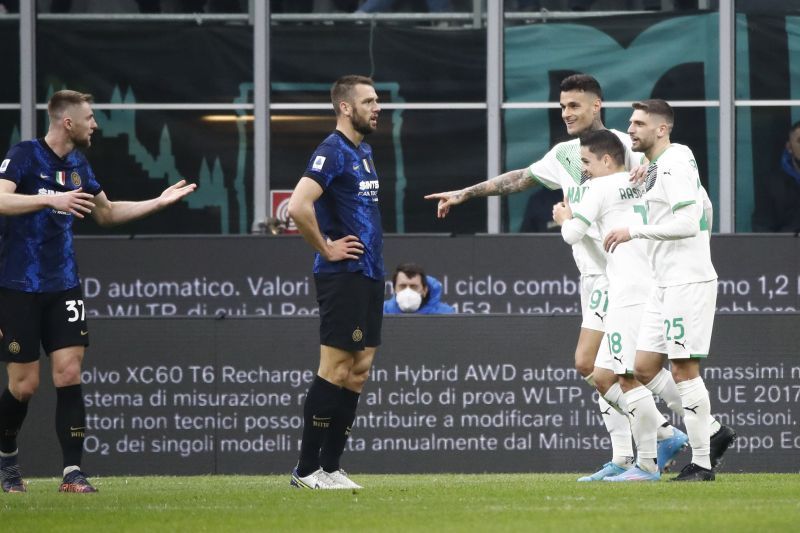 2022-02-20T173627Z_1713779449_UP1EI2K1CWQCK_RTRMADP_3_SOCCER-ITALY-INT-SAS-REPOR