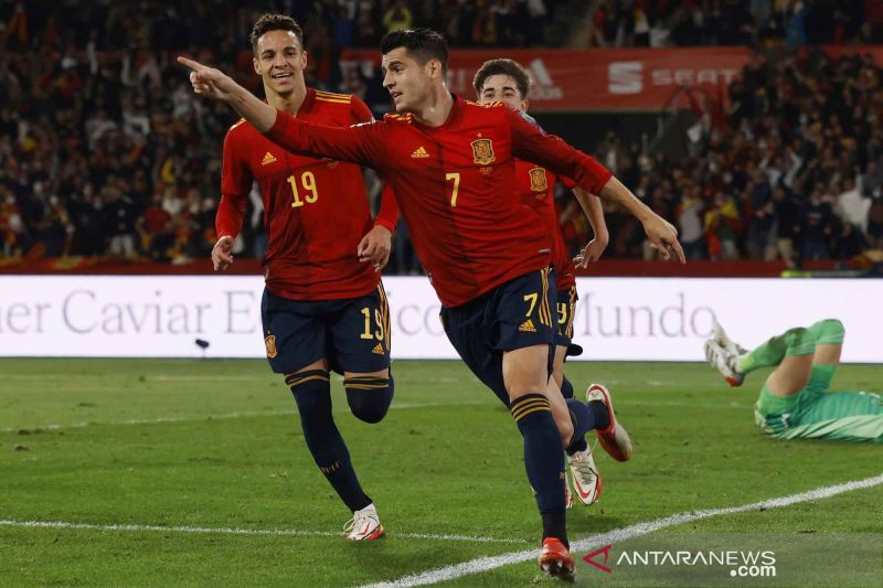 2021-11-14T213516Z_2003838636_UP1EHBE1NYR31_RTRMADP_3_SOCCER-WORLDCUP-ESP-SWE-RE