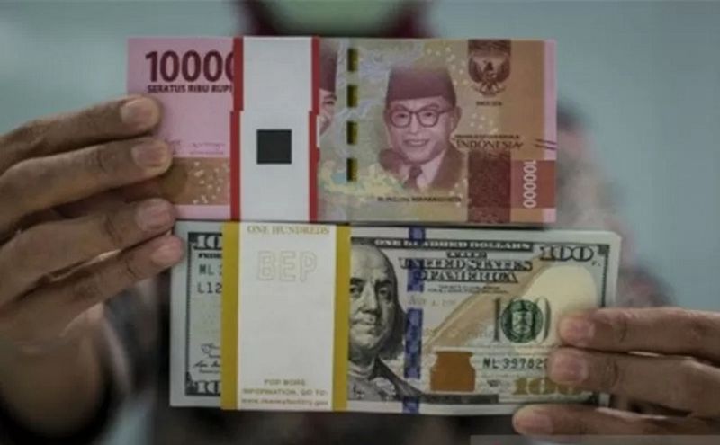 04Rupiah-Dolar-Antara-Foto