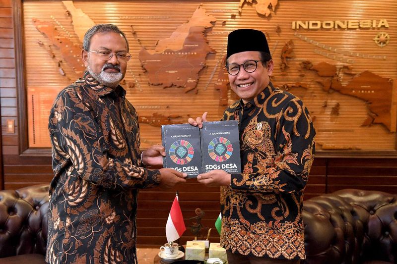 Menteri_Desa_PDTT_11-8-2022