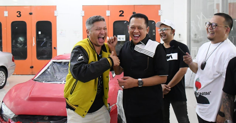 ketum-imi-tinjau-mobil-modifikasi-blackstone-live-milik-gading-marten_137229