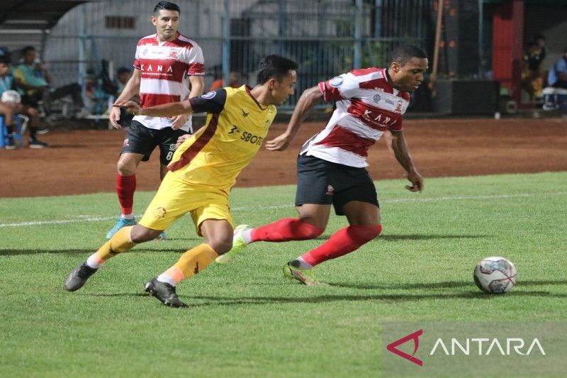 MADURA-PERSIKABO1