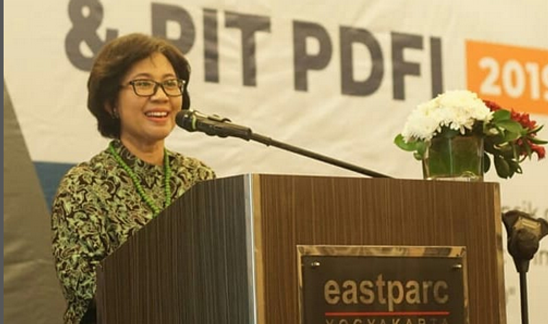 rektor ugm ova