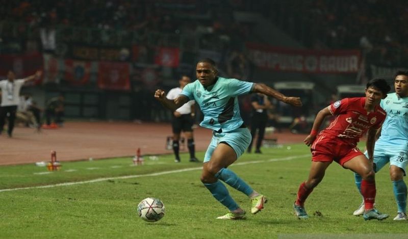 Madura-Vs-Persija1