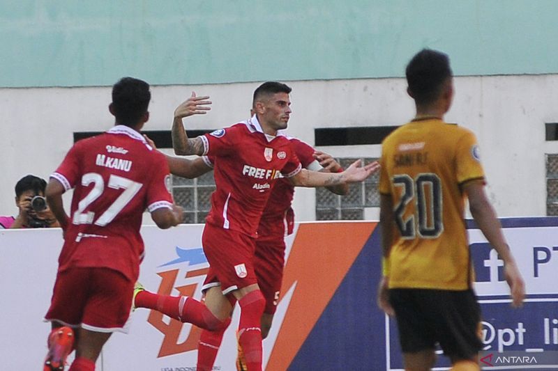 antarafoto-bhayangkara-fc-lawan-persis-solo-190822-fm-8