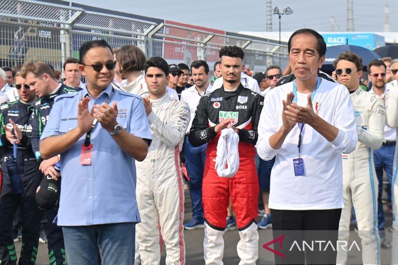 Presiden-Hadiri-Formula-E-040622-hma-6