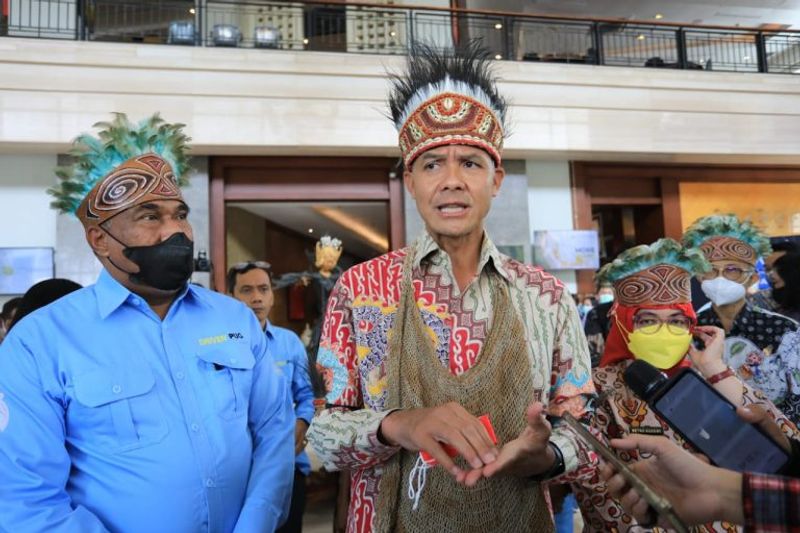 FGD-terkait-Strategi-Percepatan-Pembangunan-Gender-Provinsi-Papua-Barat4-768x512