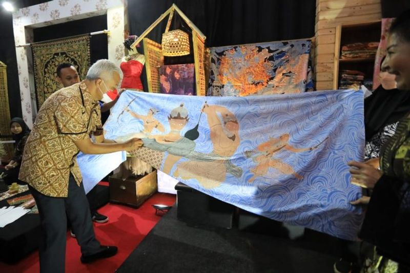 Pameran-Batik-Nusantara2-768x512