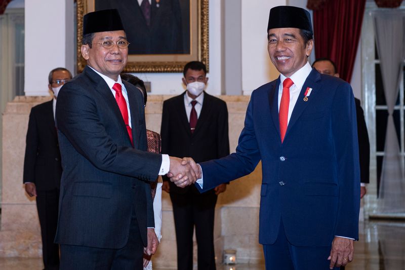 jokowi kpk johanis tanak