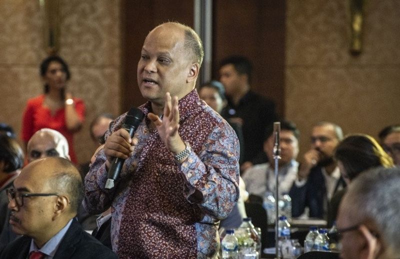 ilham habibie