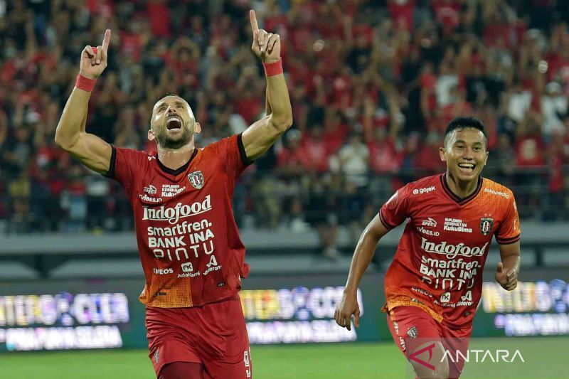 Bali-United-Kalahkan-Persik-4-0-270822-Nhw-2
