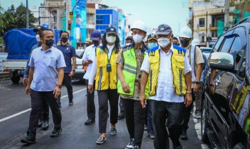 menteri-basuki-targetkan-penataan-pedestrian-kota-surakarta-selesai-awal-desembe