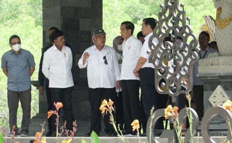 tinjau-penataan-kawasan-konservasi-mangrove-tahura-presiden-jokowi-kita-siap-ter