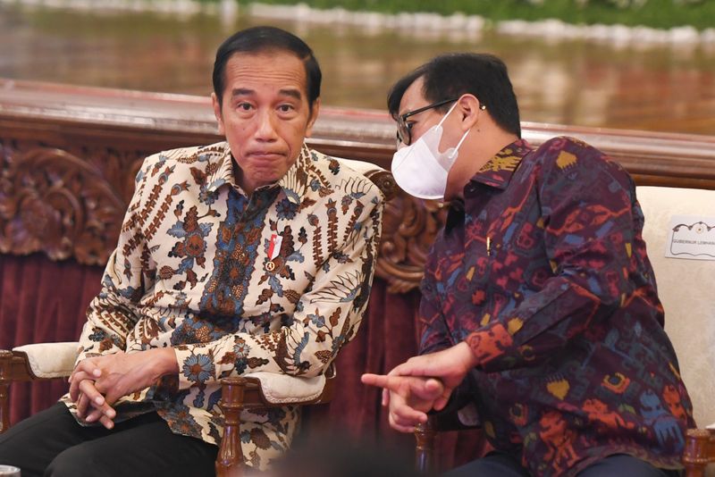 jokowi lemhanas andi widjajanto
