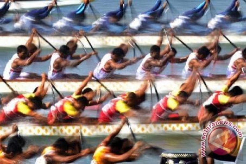 20120502perahu-naga