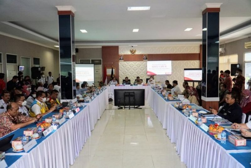 jelang-natal-dan-tahun-baru-2023-kementerian-pupr-pastikan-jalan-nasional-dan-je