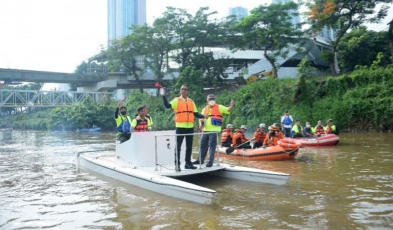 menteri-basuki-jaga-kebersihan-sungai-ciliwung-jadi-barometer-nasional-06ed55e0-