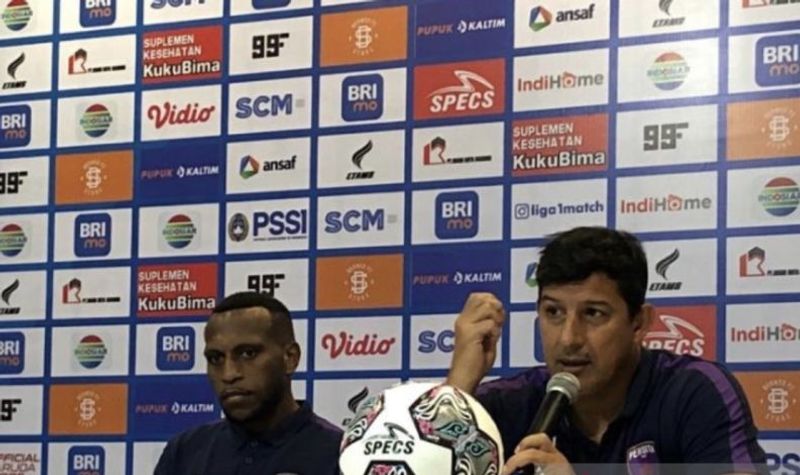 pelatih persita