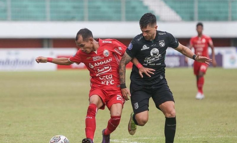 Persija-Melawan-Persebaya