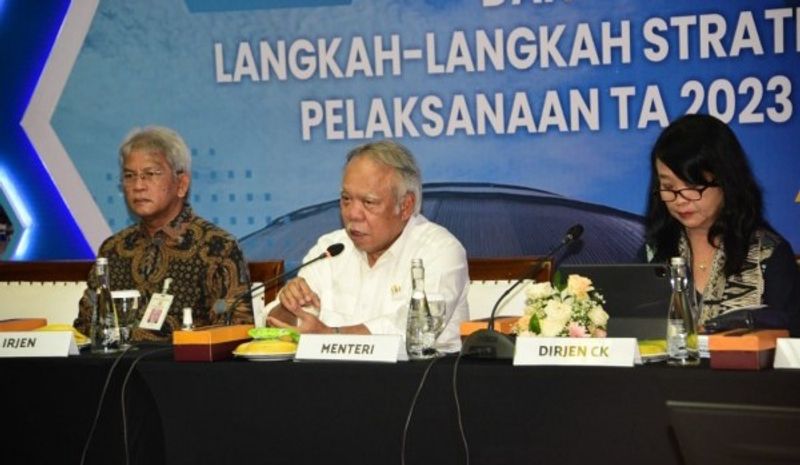 buka-rakor-ditjen-cipta-karya-menteri-basuki-minta-pembangunan-infrastruktur-har
