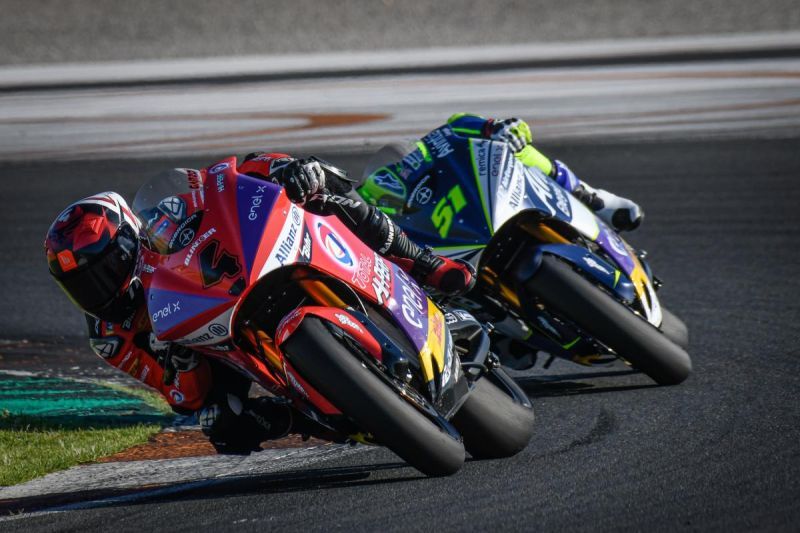 MOtoE